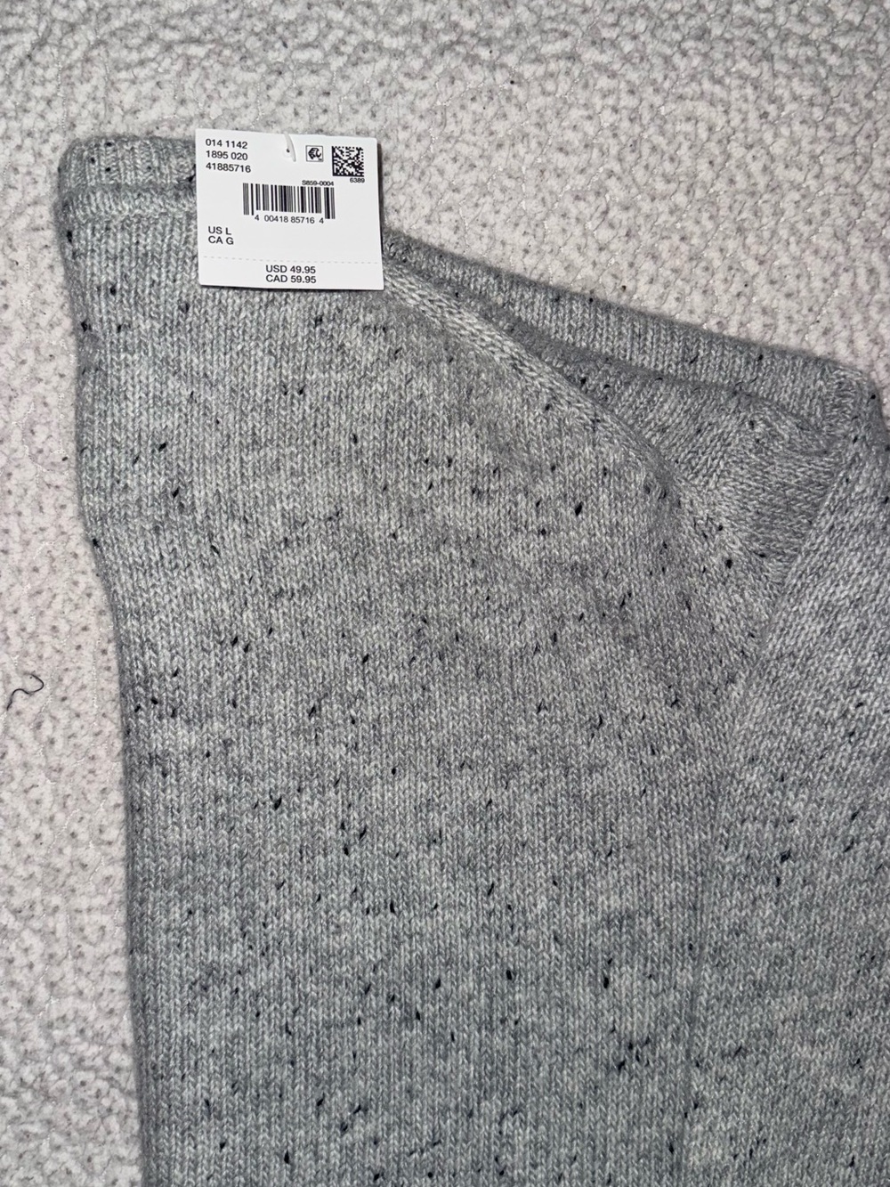 American Eagle Outfitters Men's Speckled Light Gray Crewneck Sweater